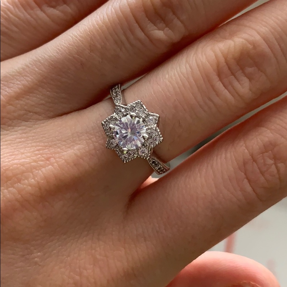 925 Silver Wedding Engagement Ring White Sapphire - Picture 9 of 12